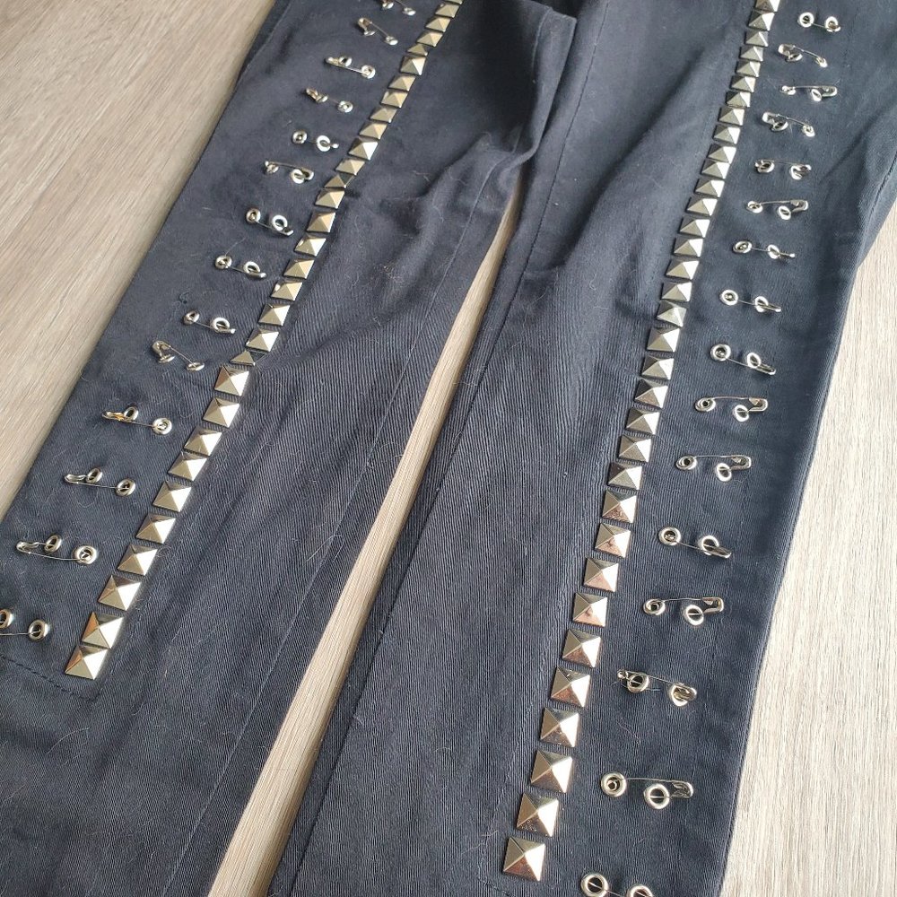 Tripp NYC black skinny jeans with silver rivets safety pins, Size 7 - Picture 3 of 13